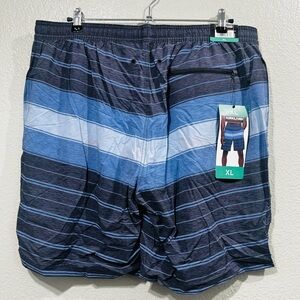 Kirkland Men's XL Blue Striped Shorts